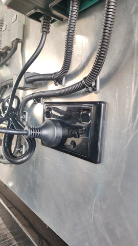 200AH Enerdrive Vehicle Lithium Package with 240v 200AH Enerdrive Vehicle Lithium Package with 240v